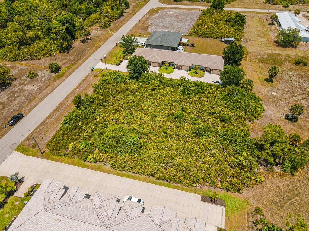 18 DONLON DR, ROTONDA WEST, FL — photo 10