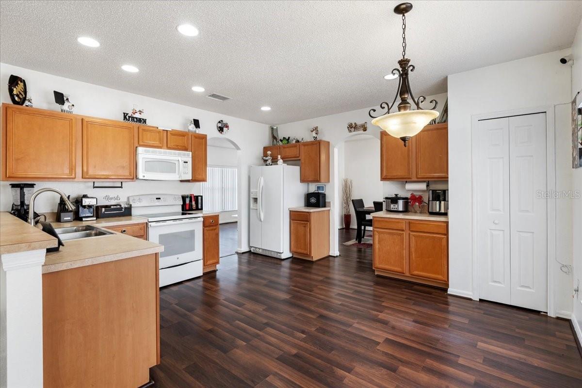 2074 RIO GRANDE CANYON LOOP, KISSIMMEE, FL — photo 13