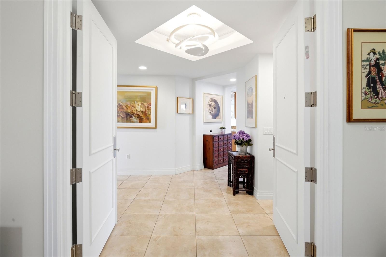 400 BEACH DR NE #401, ST PETERSBURG, FL — photo 3