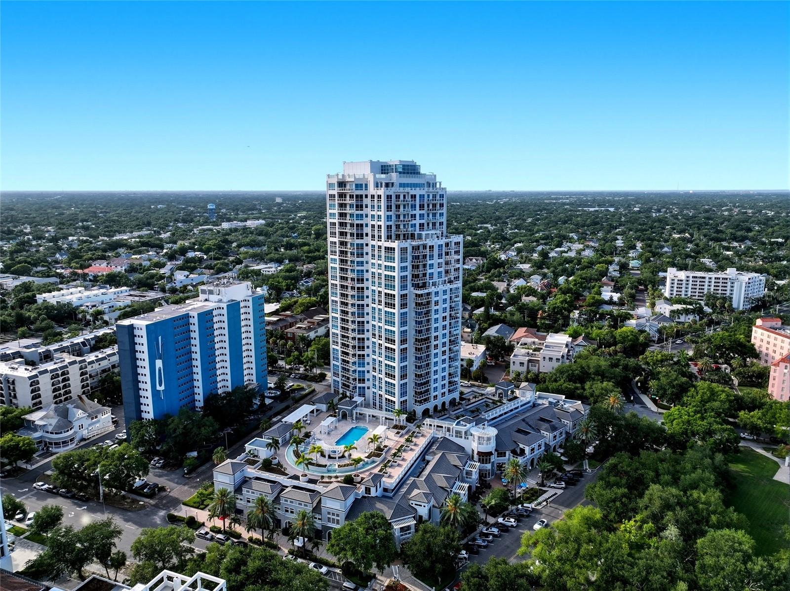 400 BEACH DR NE #401, ST PETERSBURG, FL — photo 33