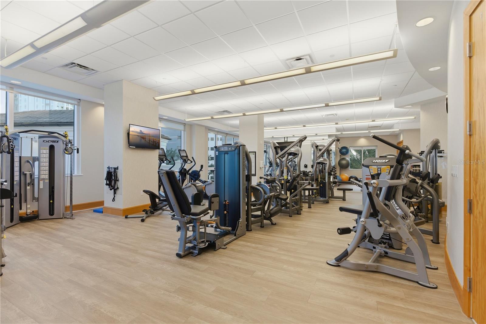400 BEACH DR NE #401, ST PETERSBURG, FL — photo 43