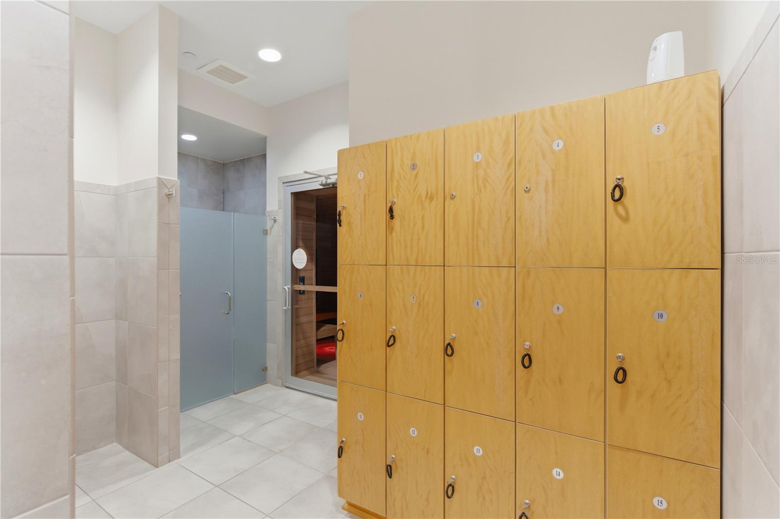 400 BEACH DR NE #401, ST PETERSBURG, FL — photo 45