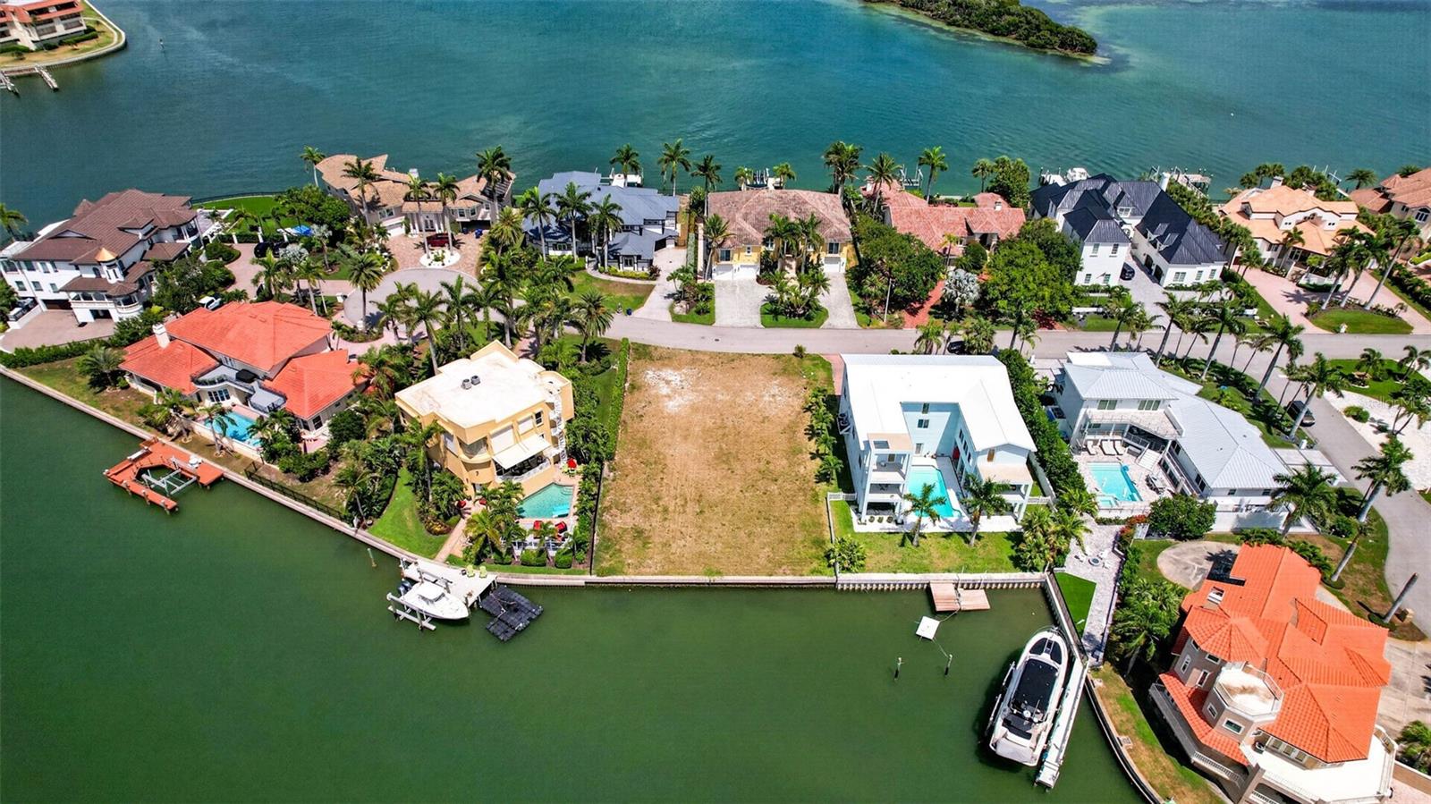 1 1ST AVE S, TIERRA VERDE, FL