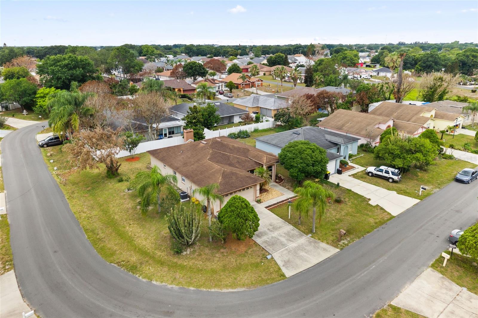 329 LAKE DAISY LOOP, WINTER HAVEN, FL — photo 3