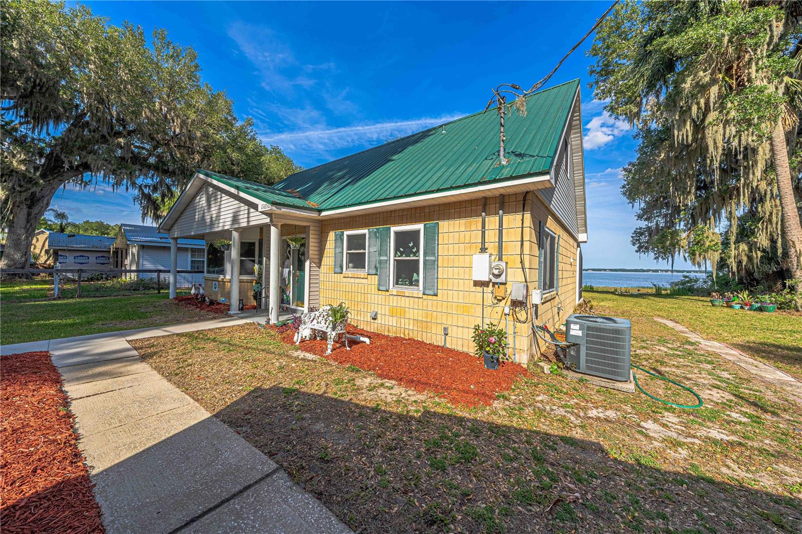11690 SE 132ND STREET RD, OCKLAWAHA, FL