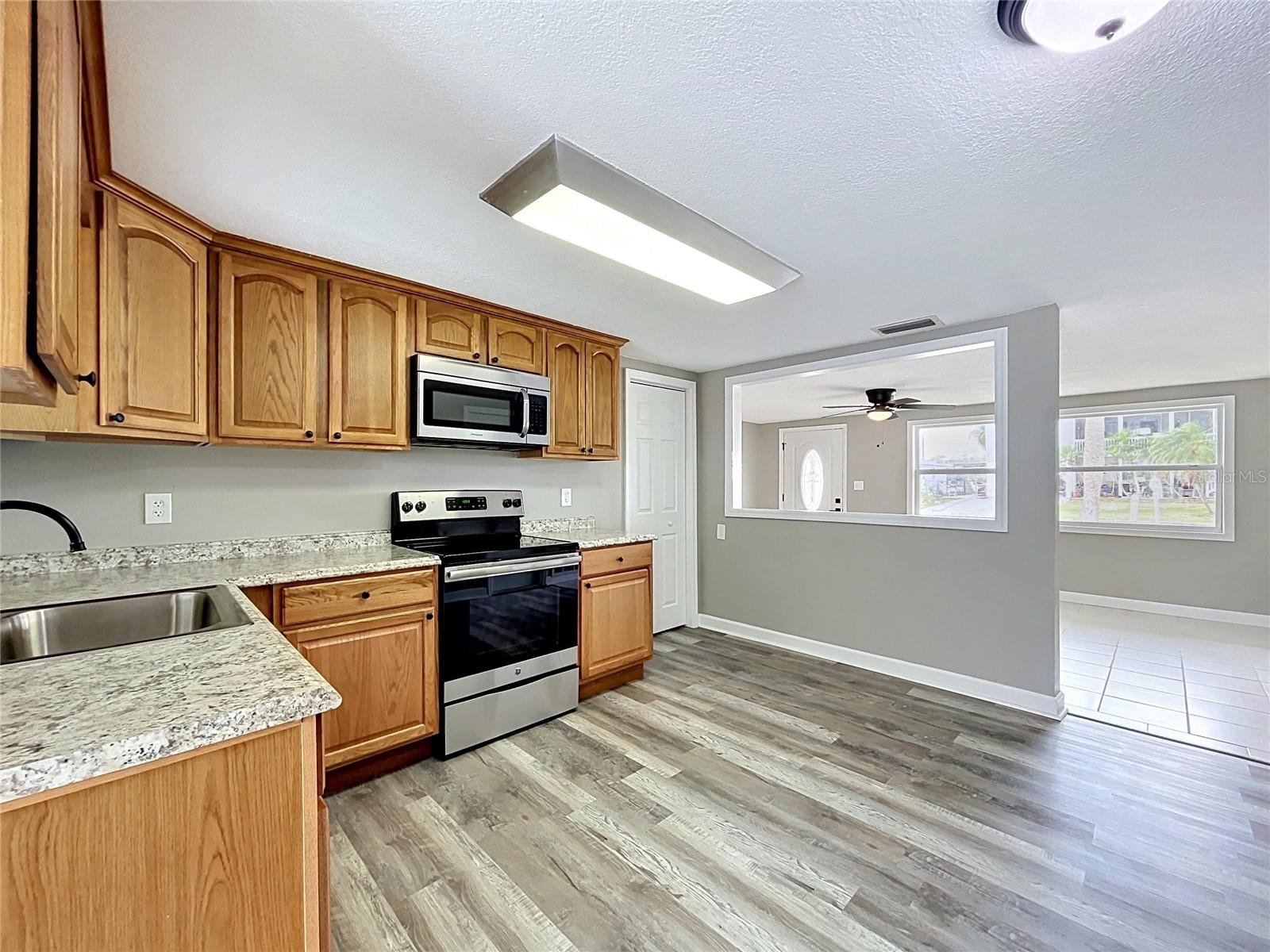 7513 HATTERAS DR, HUDSON, FL — photo 17