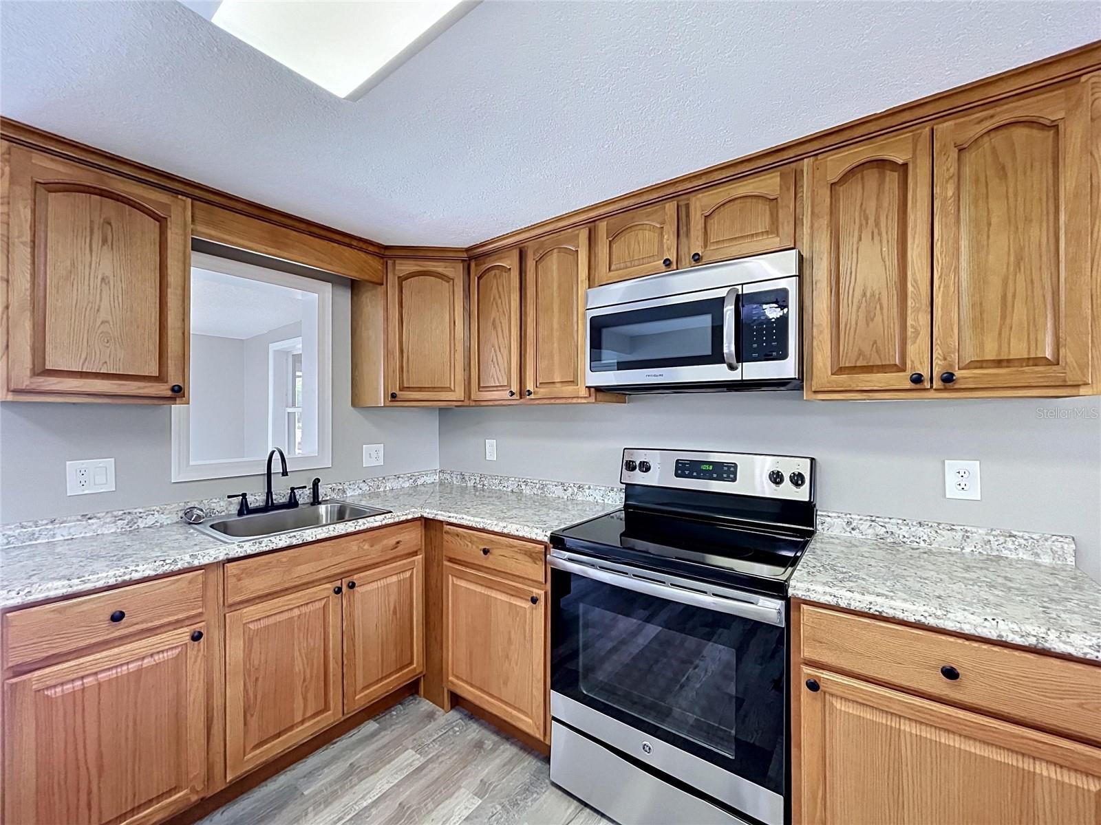 7513 HATTERAS DR, HUDSON, FL — photo 21