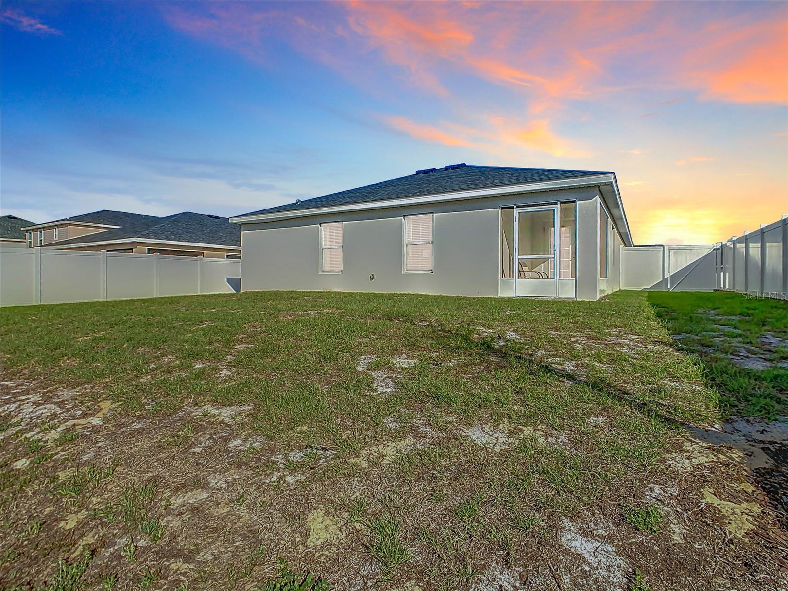 456 HILLTOP DR, LAKE WALES, FL — photo 2