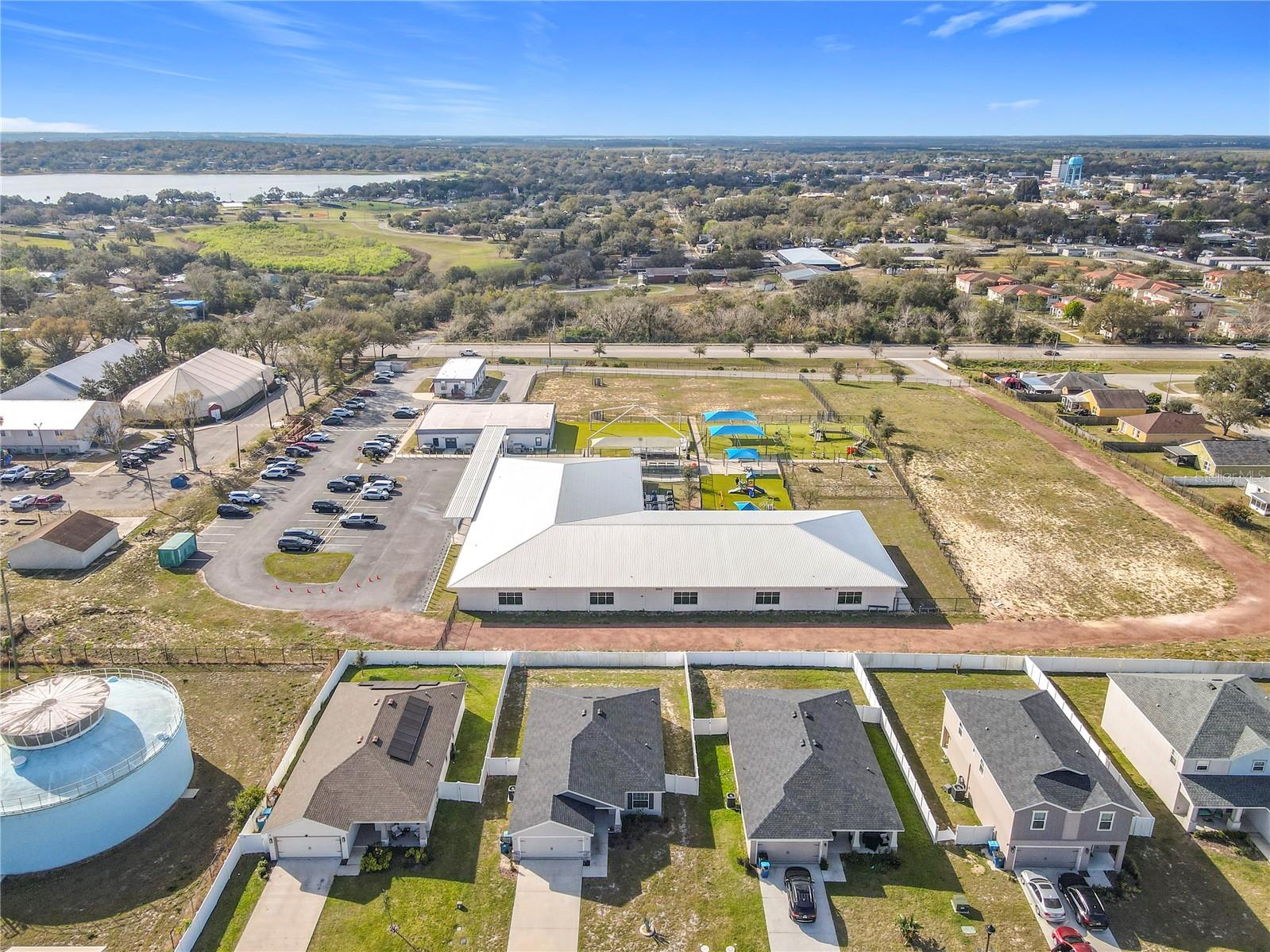 456 HILLTOP DR, LAKE WALES, FL — photo 44