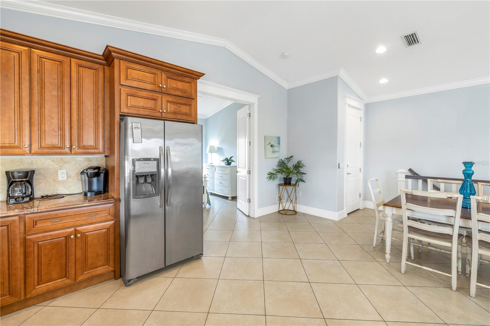 105 4TH ST S, BRADENTON BEACH, FL — photo 9