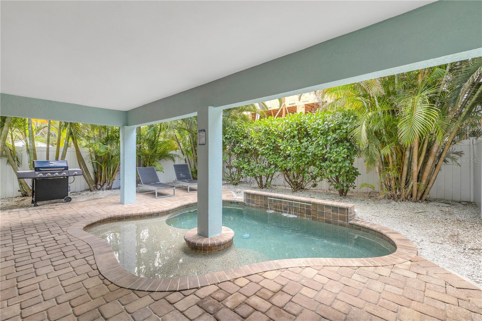 105 4TH ST S, BRADENTON BEACH, FL — photo 36