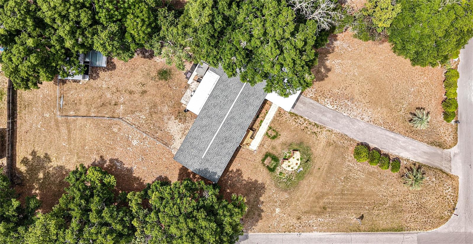 5233 HILL DR, ZEPHYRHILLS, FL — photo 37