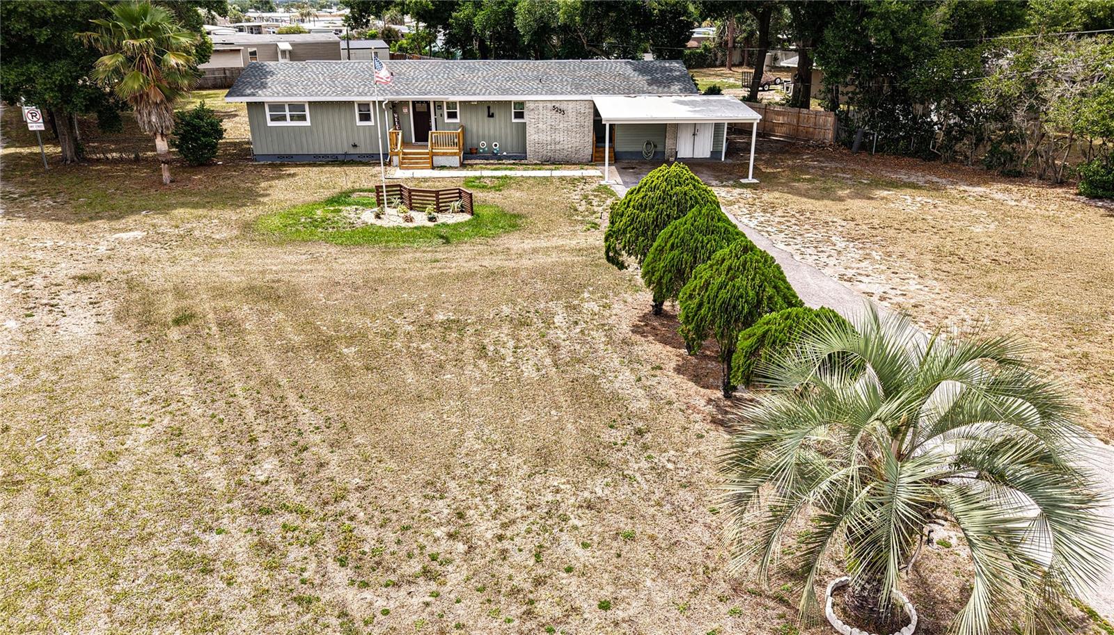 5233 HILL DR, ZEPHYRHILLS, FL — photo 38