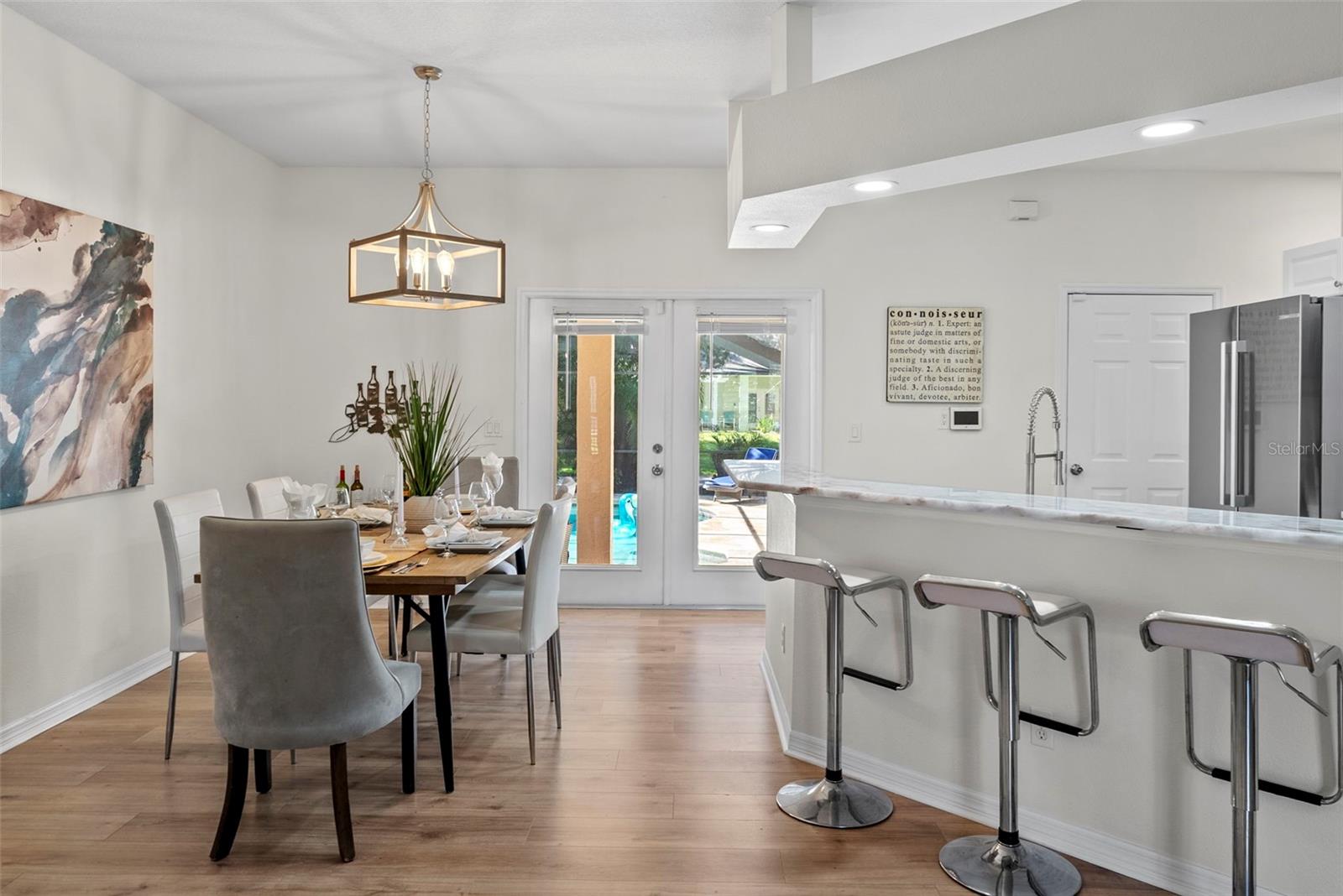 350 47TH AVE N, ST PETERSBURG, FL — photo 26