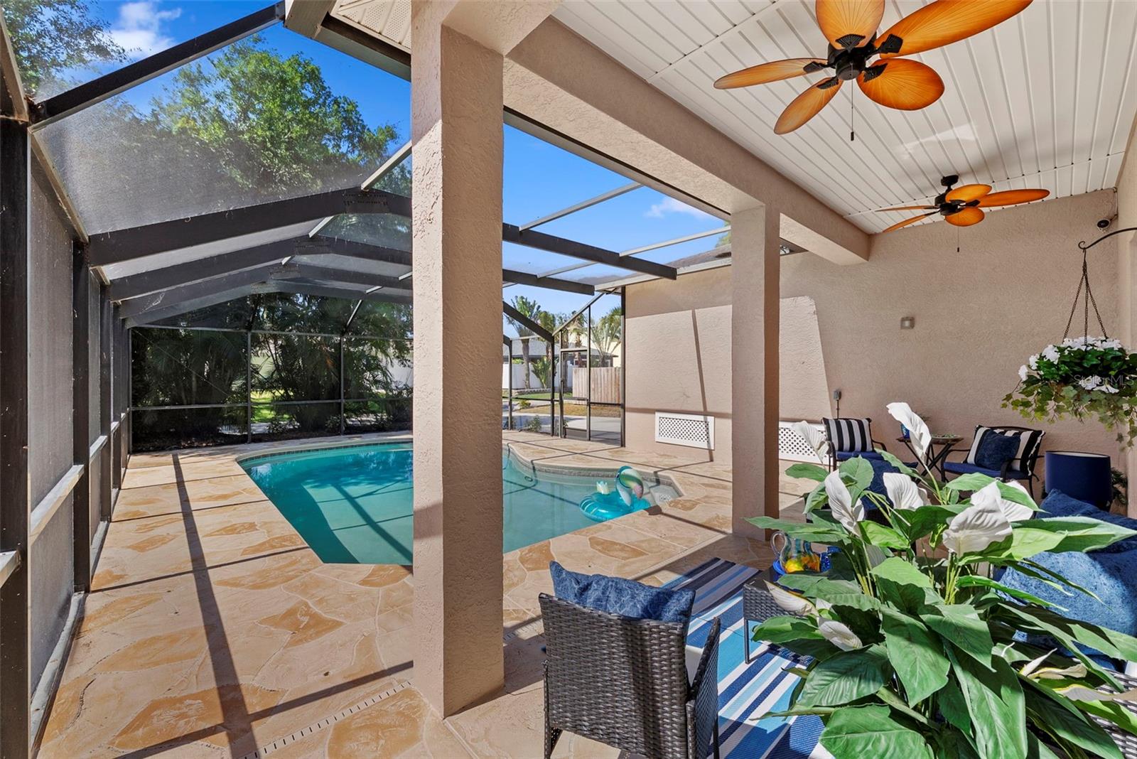 350 47TH AVE N, ST PETERSBURG, FL — photo 46