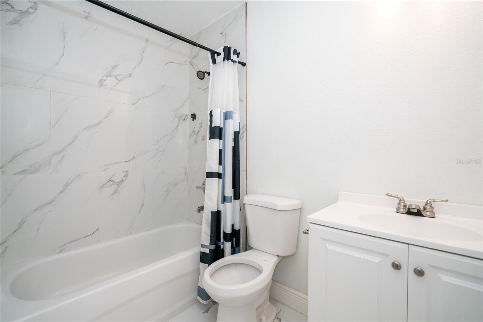 6403 AMUNDSON ST, TAMPA, FL — photo 11