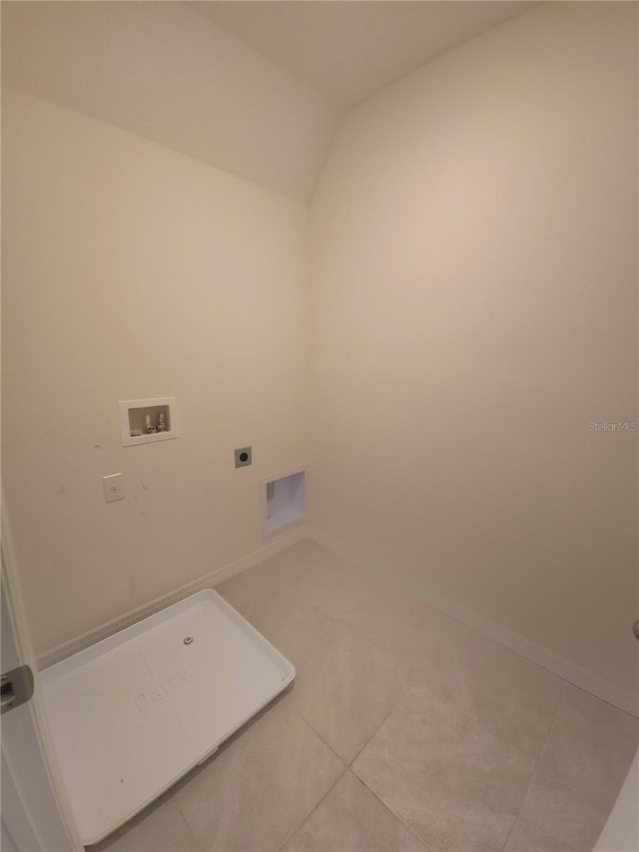 575 TORTUGAS ST, HAINES CITY, FL — photo 8