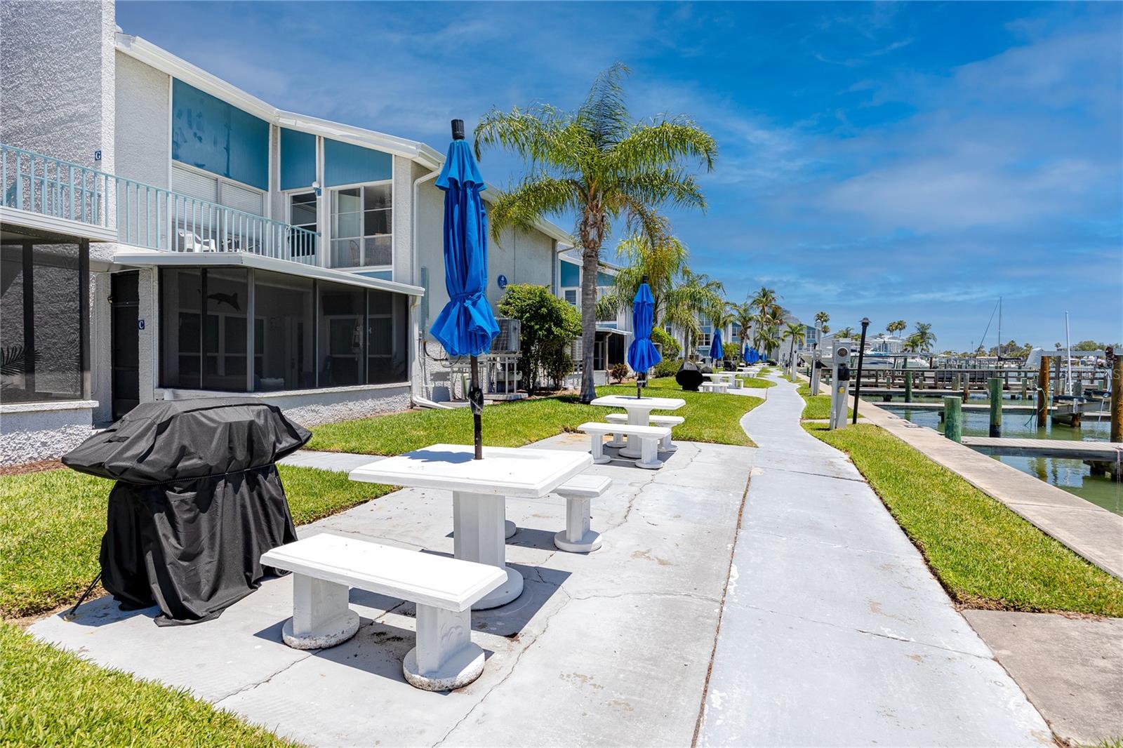 159 MEDALLION BLVD #F, MADEIRA BEACH, FL — photo 33