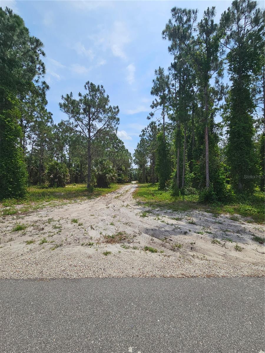 GENEVA WOODS CV, GENEVA, FL — photo 2