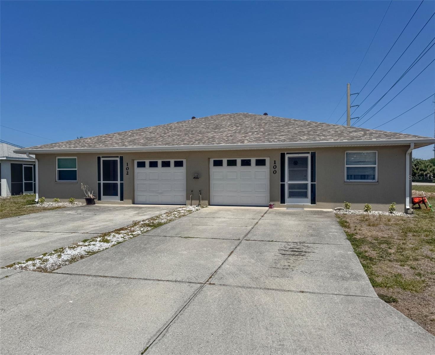 100 CHARLES DR, NOKOMIS, FL