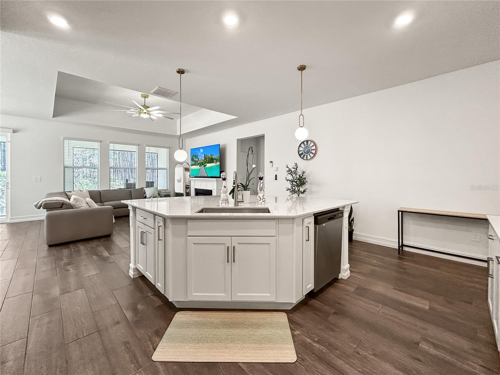 18334 SERENE LAKE LOOP, LUTZ, FL — photo 10