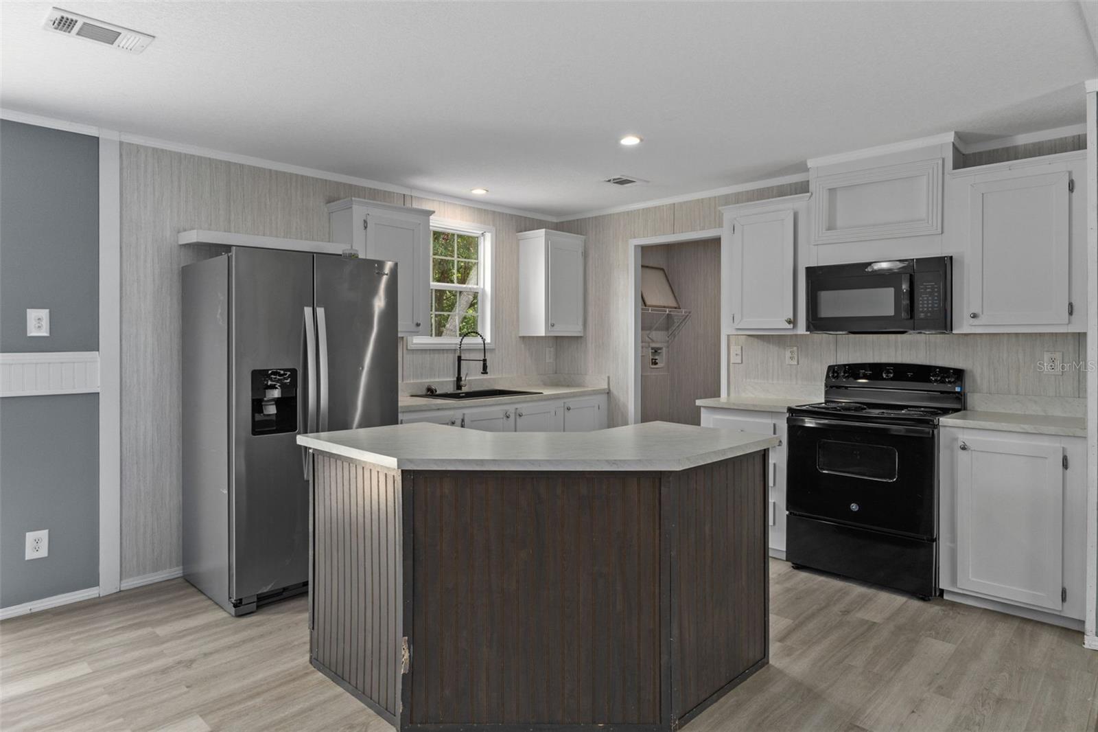 2063 S SUNWOOD PT, HOMOSASSA, FL — photo 12