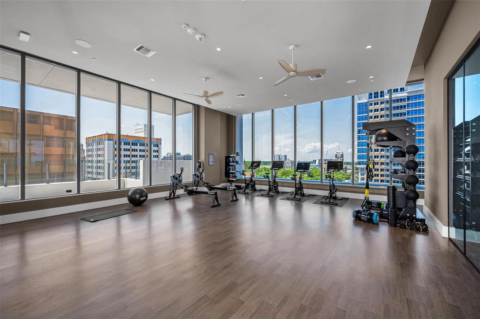 275 1ST AVE S #3503, ST PETERSBURG, FL — photo 40