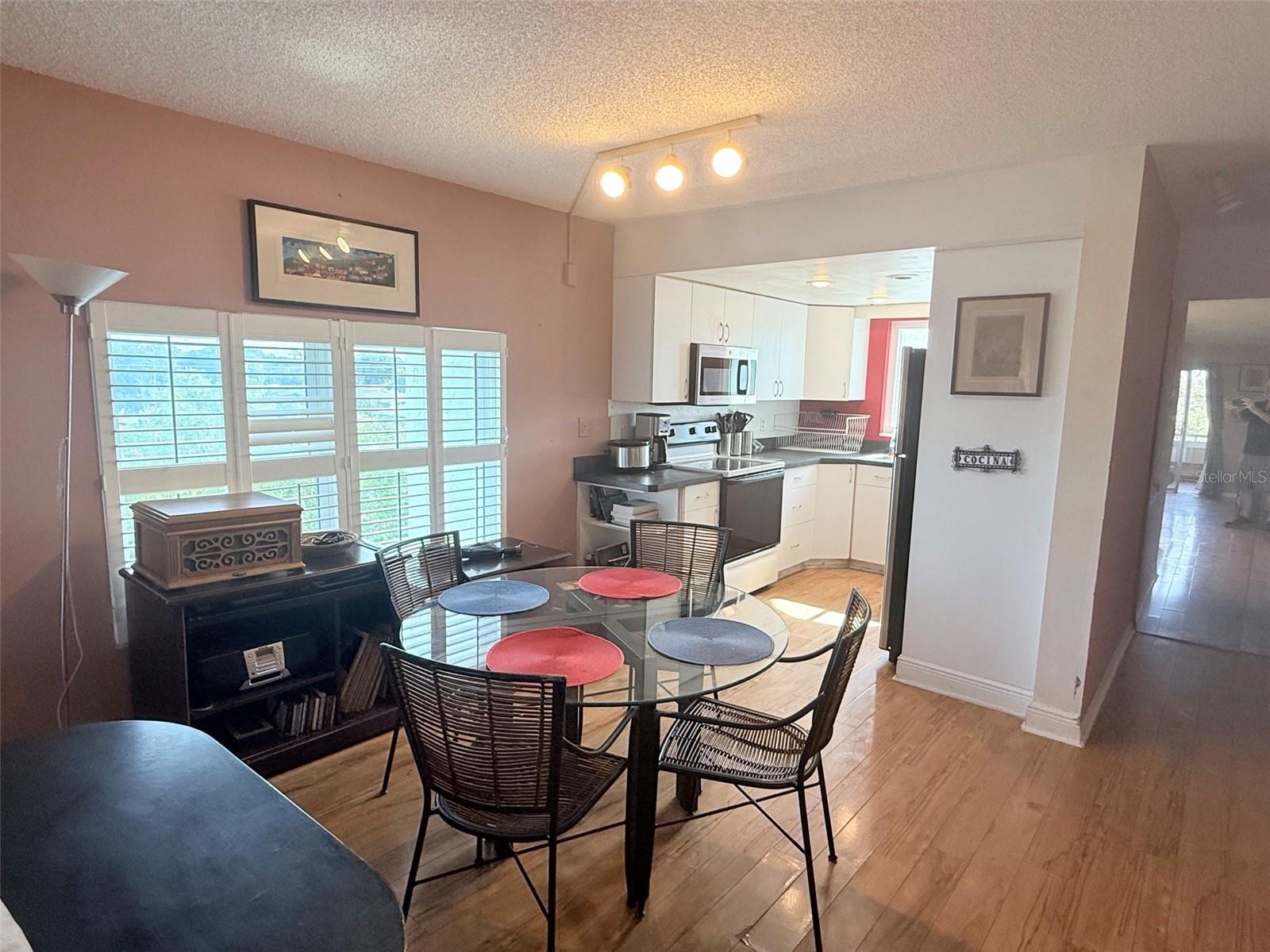 1200 37TH ST N #409, ST PETERSBURG, FL — photo 4