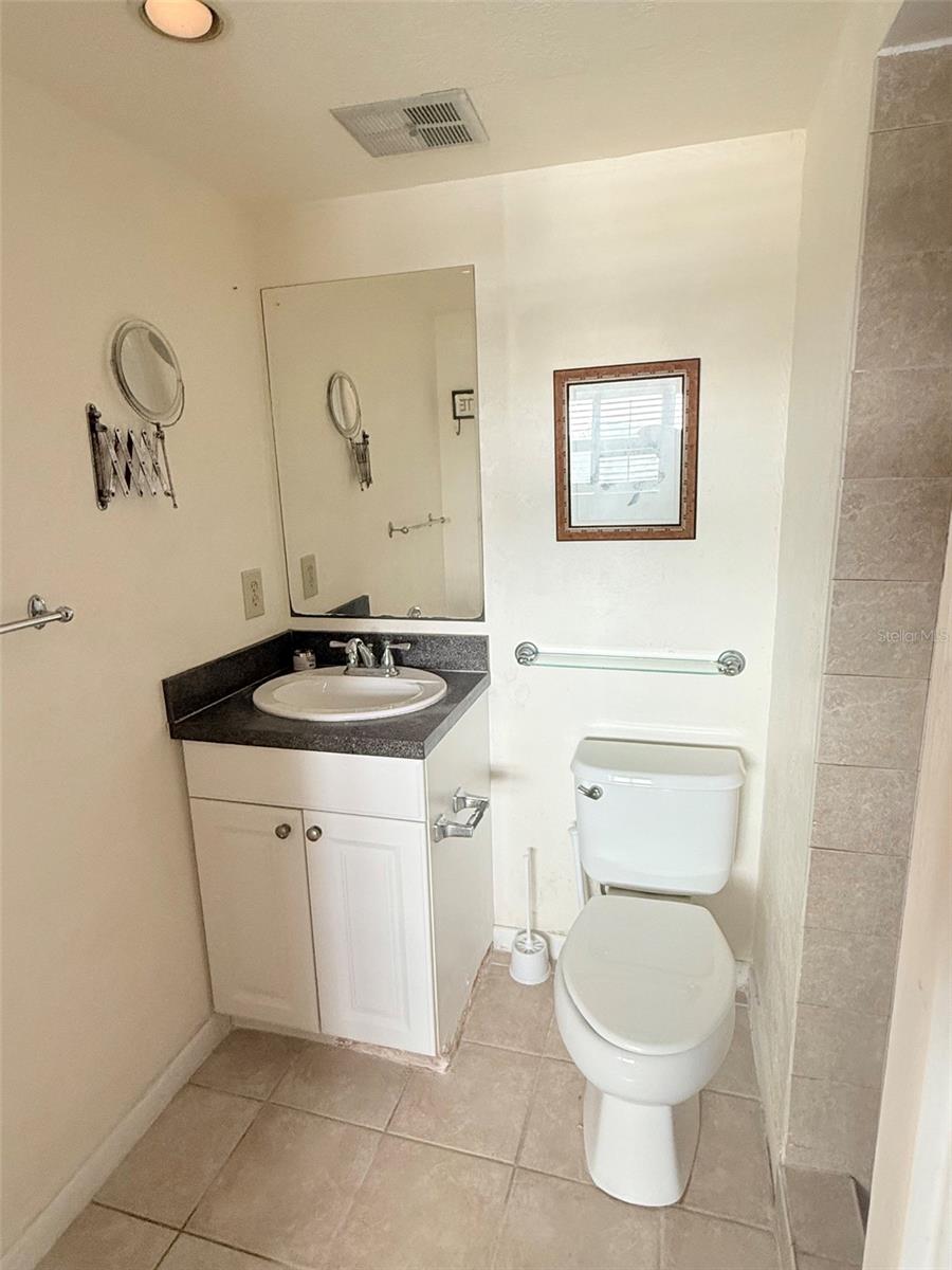 1200 37TH ST N #409, ST PETERSBURG, FL — photo 12