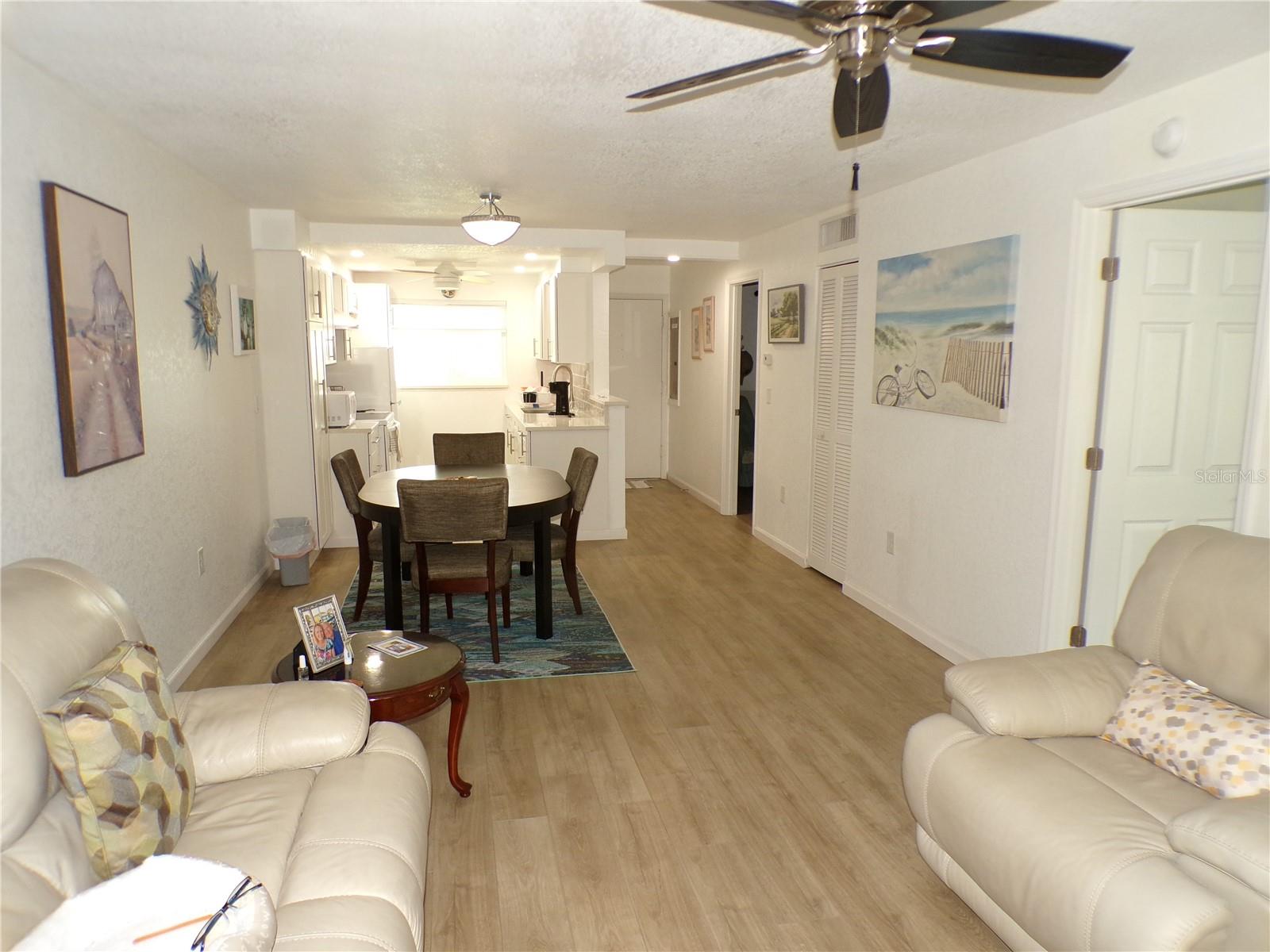 649 TAMIAMI TRL S #305, VENICE, FL — photo 6