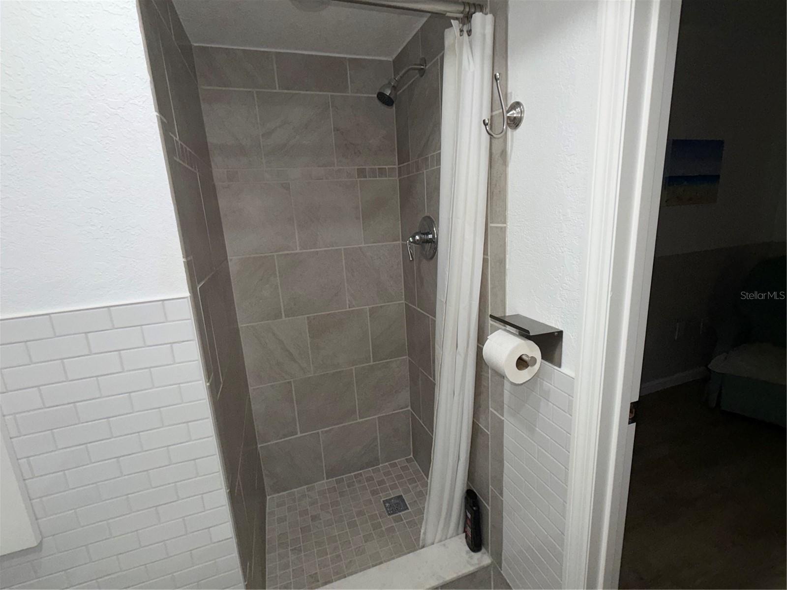 649 TAMIAMI TRL S #305, VENICE, FL — photo 17