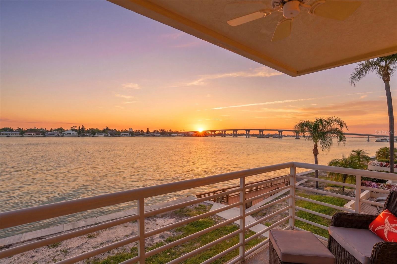 6085 BAHIA DEL MAR CIR #272, ST PETERSBURG, FL — photo 5