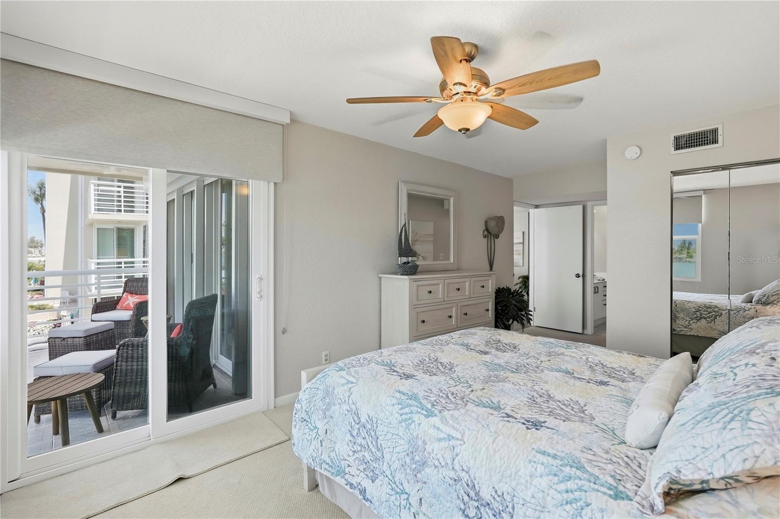 6085 BAHIA DEL MAR CIR #272, ST PETERSBURG, FL — photo 18