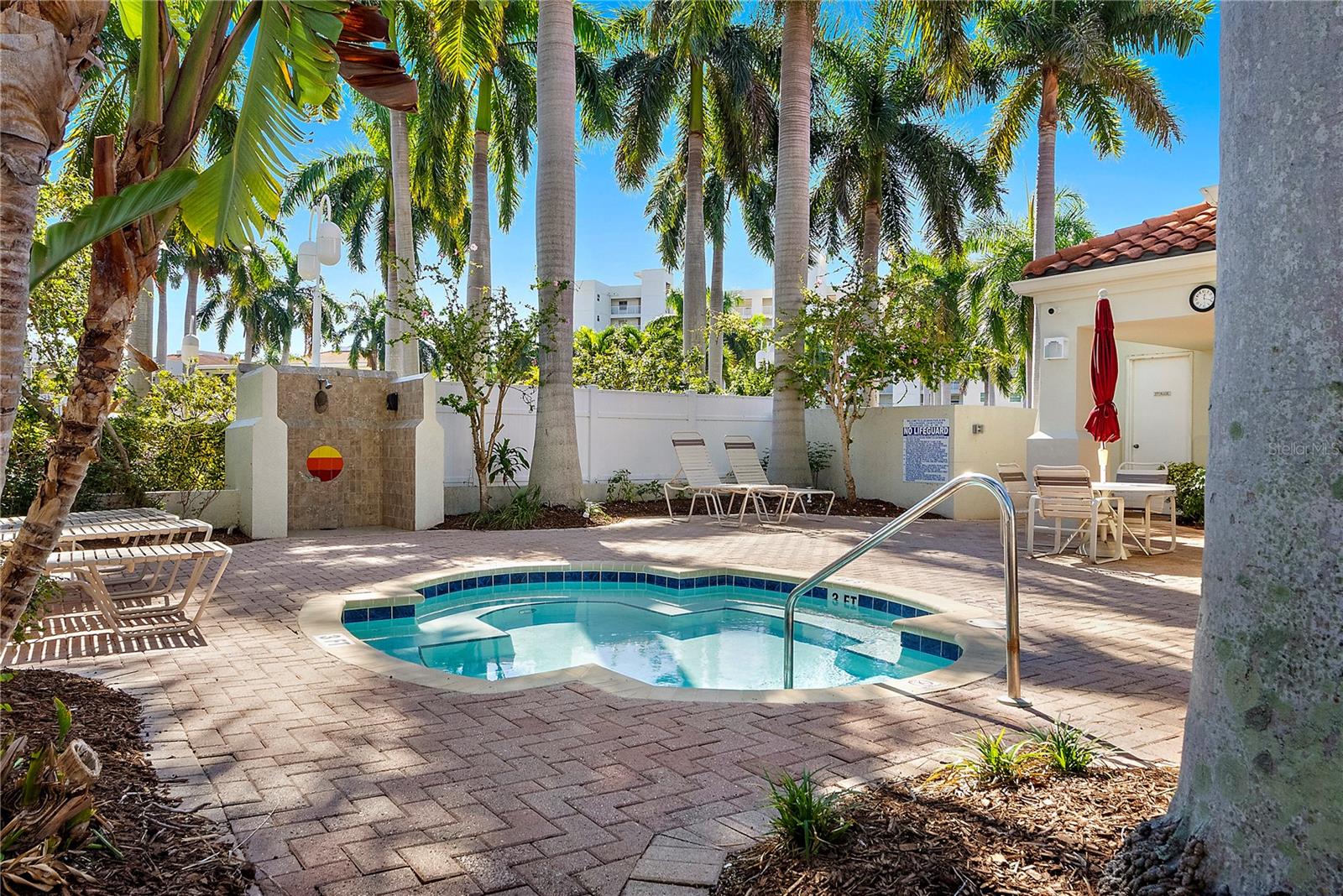 6085 BAHIA DEL MAR CIR #272, ST PETERSBURG, FL — photo 35