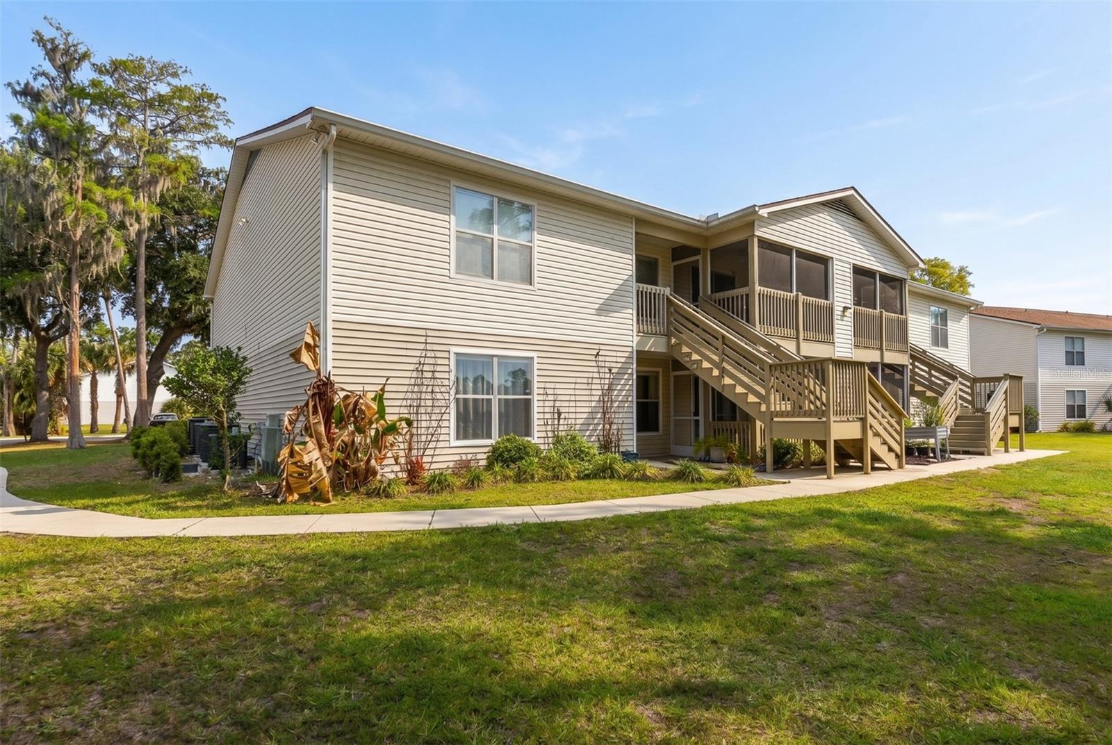 1600 BIG TREE RD #G3, SOUTH DAYTONA, FL