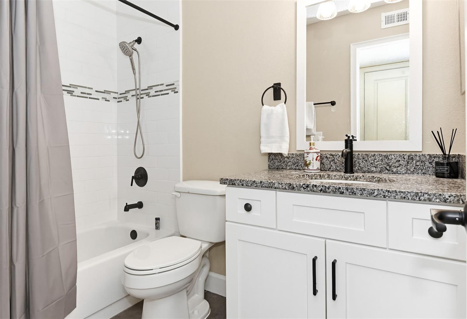 1600 BIG TREE RD #G3, SOUTH DAYTONA, FL — photo 29