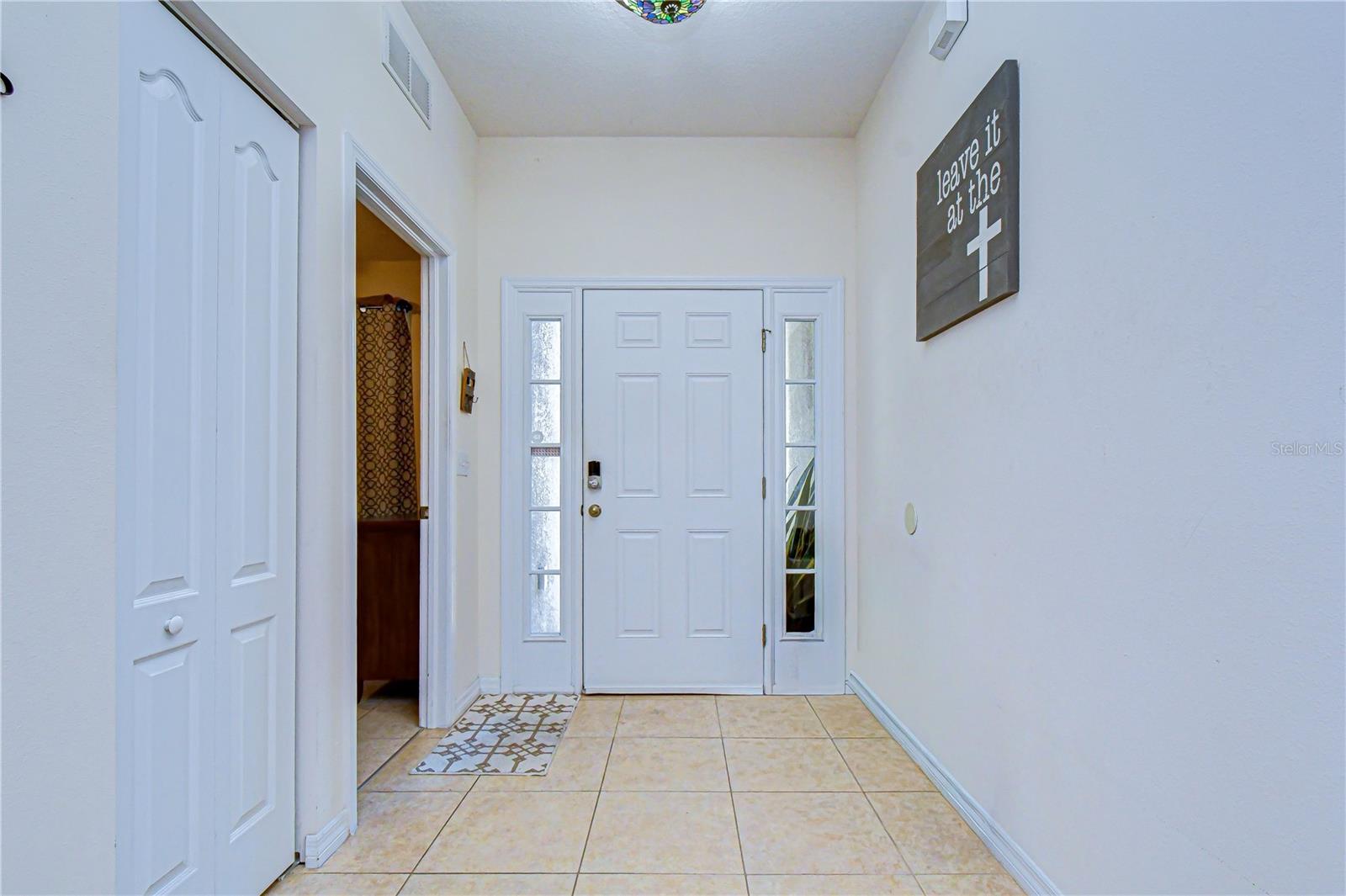 6252 TWIN BRIDGES DR, ZEPHYRHILLS, FL — photo 4
