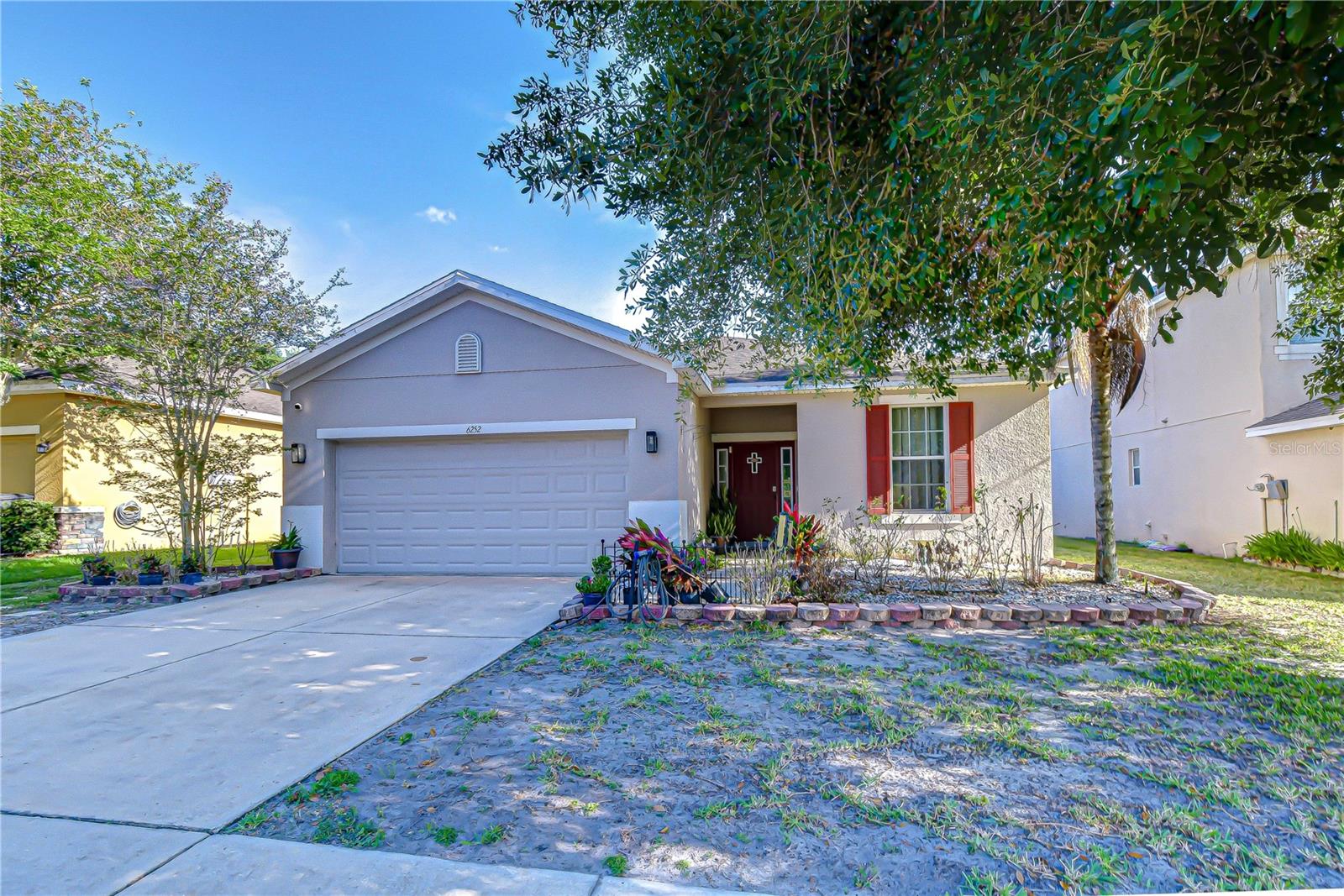 6252 TWIN BRIDGES DR, ZEPHYRHILLS, FL — photo 46