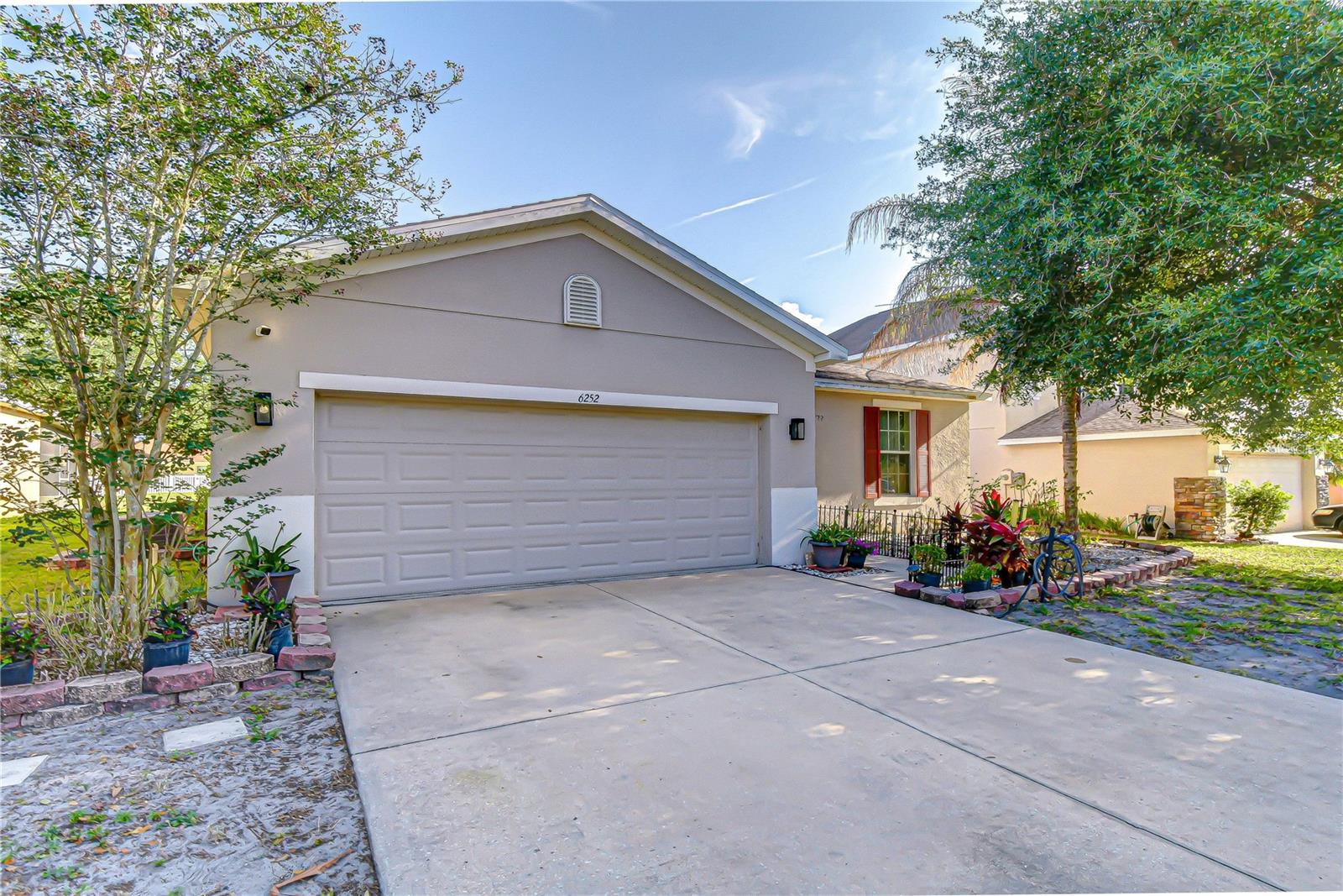 6252 TWIN BRIDGES DR, ZEPHYRHILLS, FL — photo 47