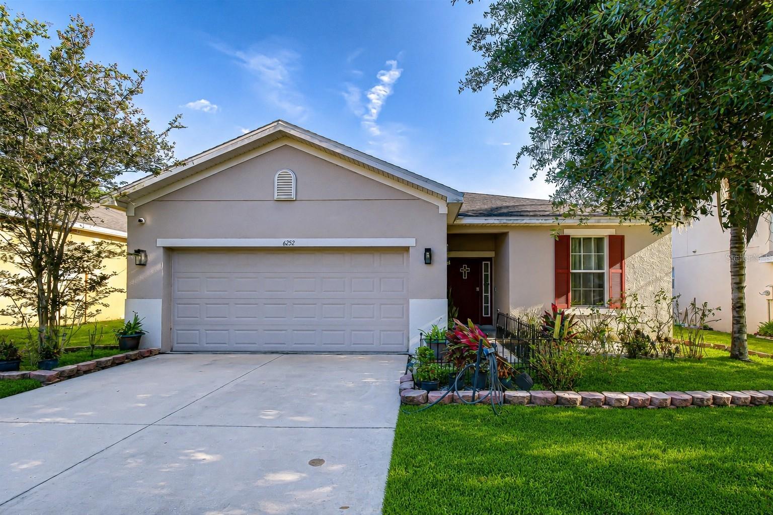 6252 TWIN BRIDGES DR, ZEPHYRHILLS, FL