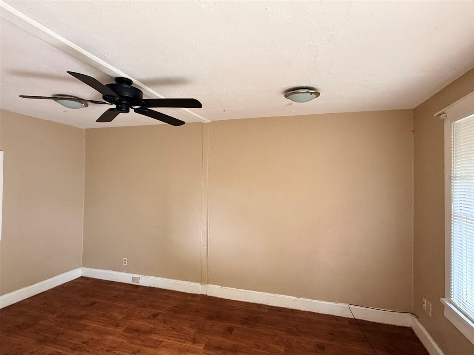 1648 27TH AVE N #2, ST PETERSBURG, FL — photo 3