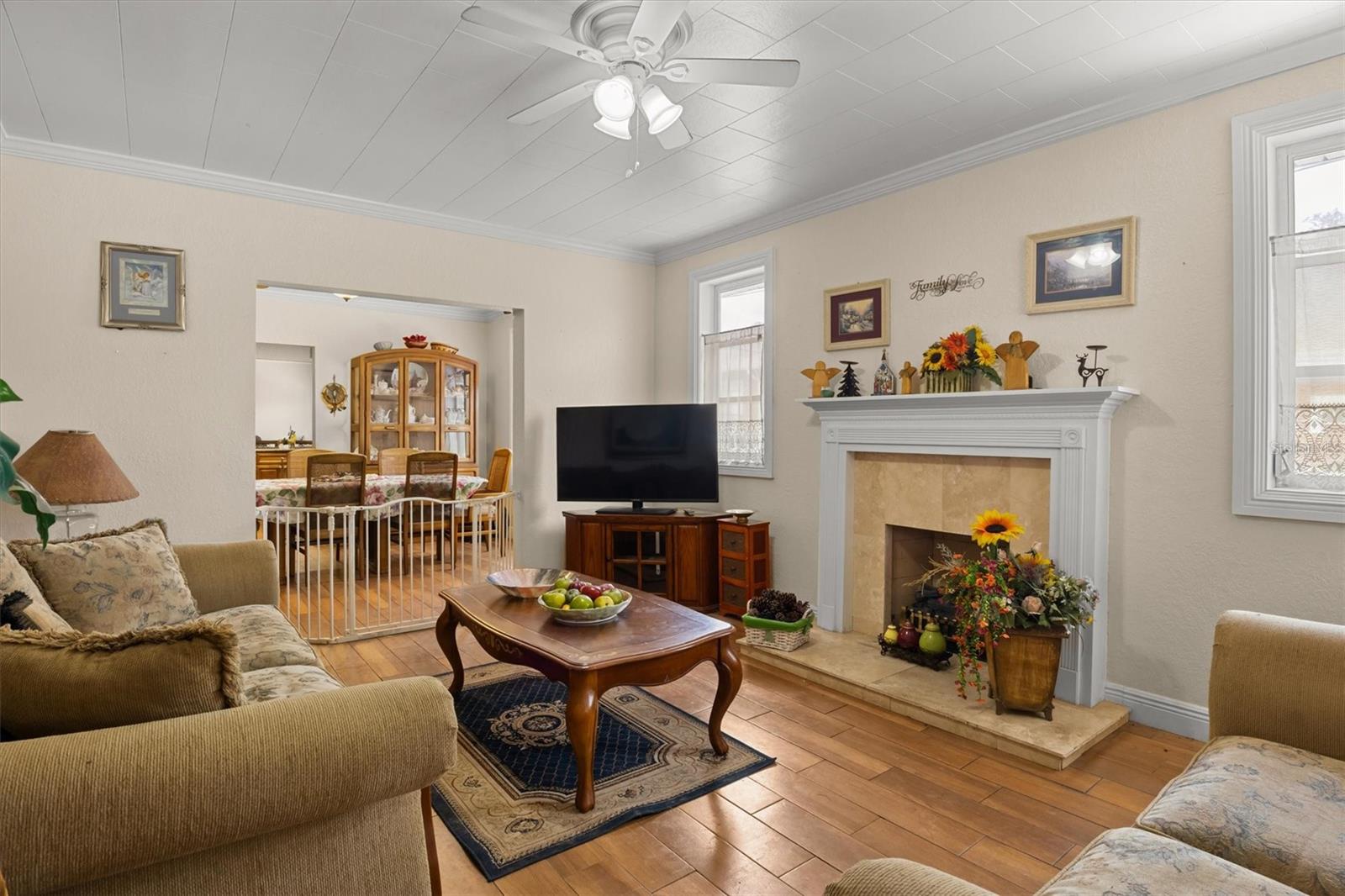 207 S PERRY AVE, FORT MEADE, FL — photo 4