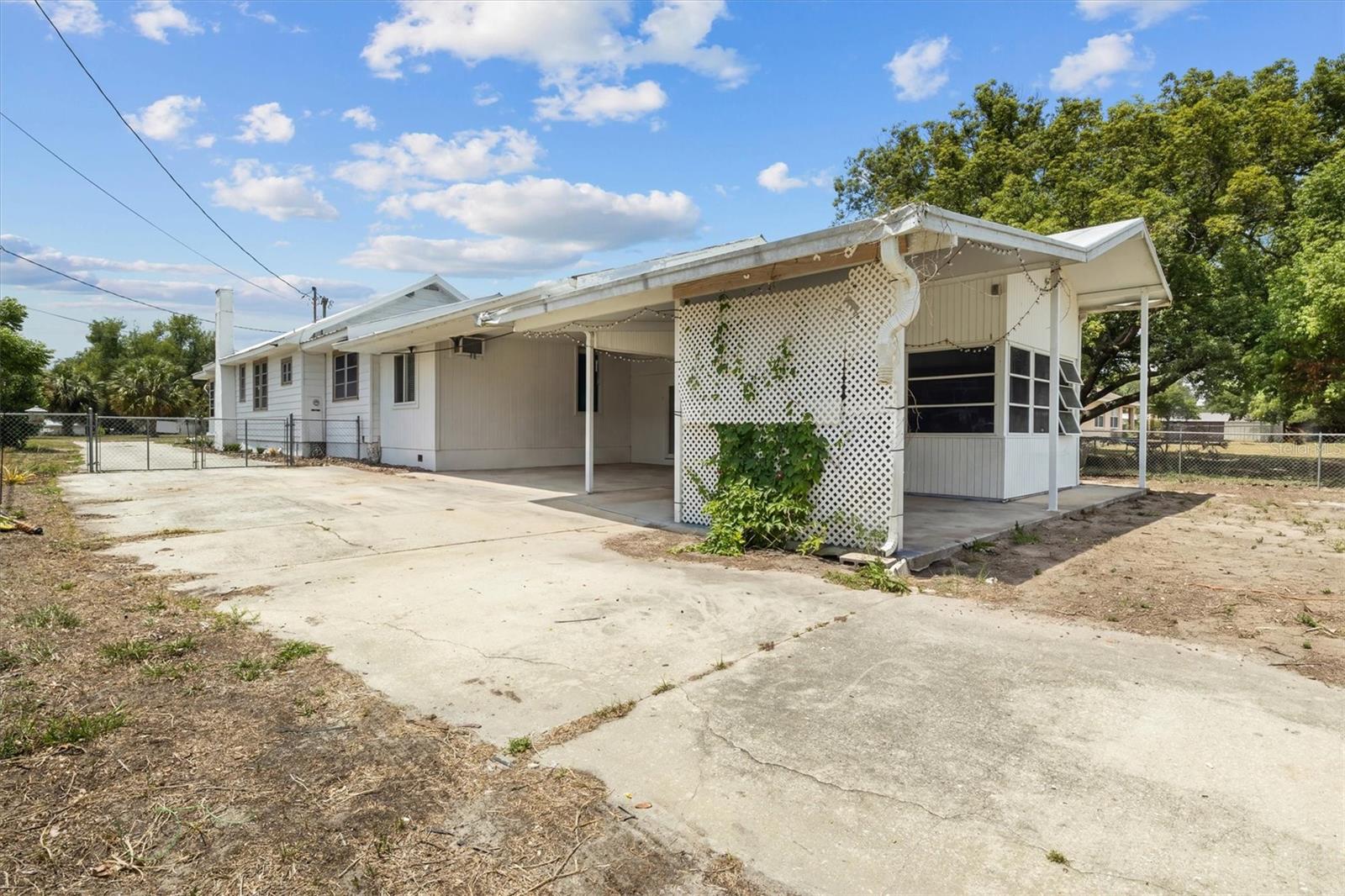 207 S PERRY AVE, FORT MEADE, FL — photo 30