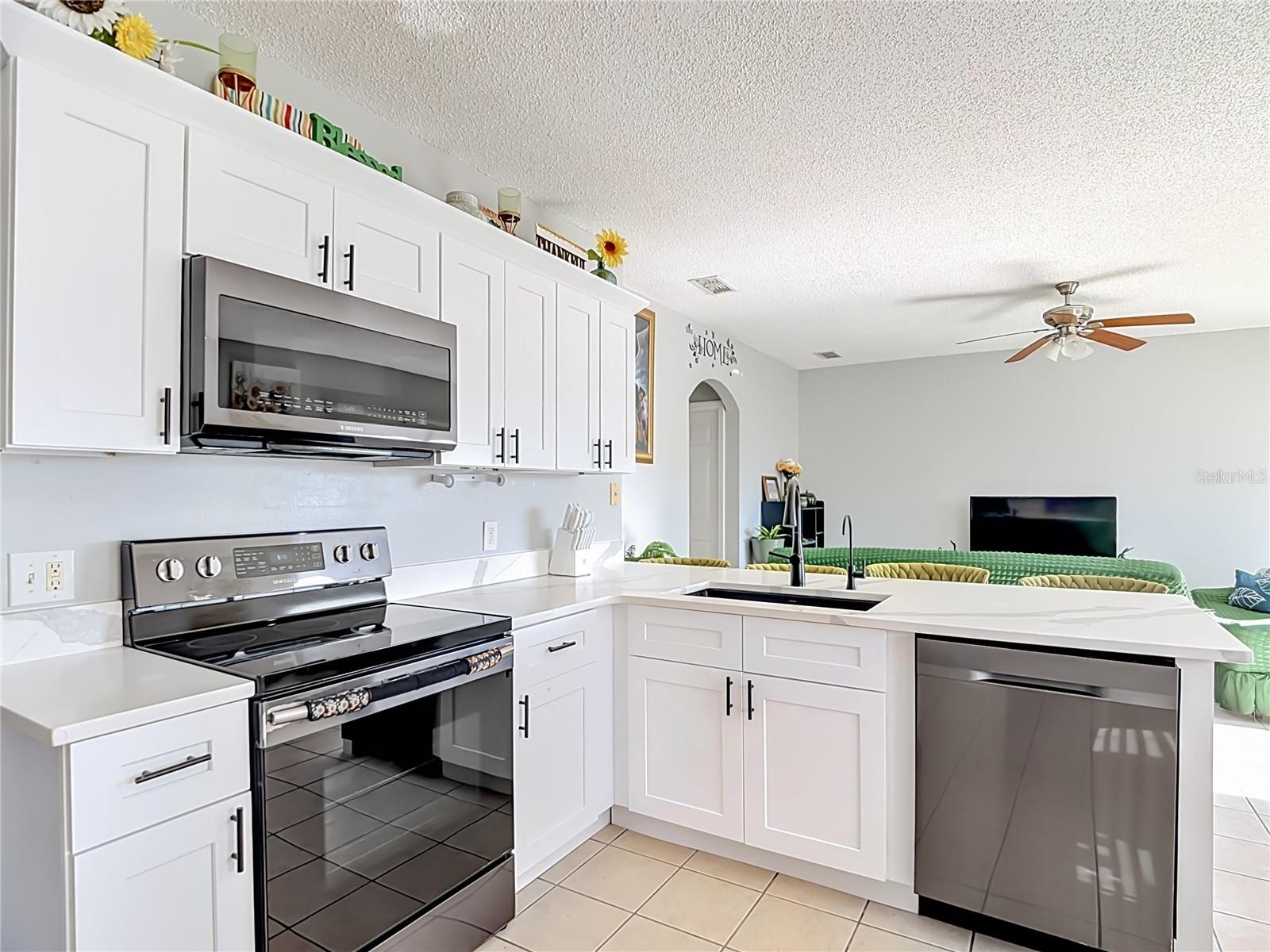 1425 NELSON BROOK WAY, KISSIMMEE, FL — photo 3