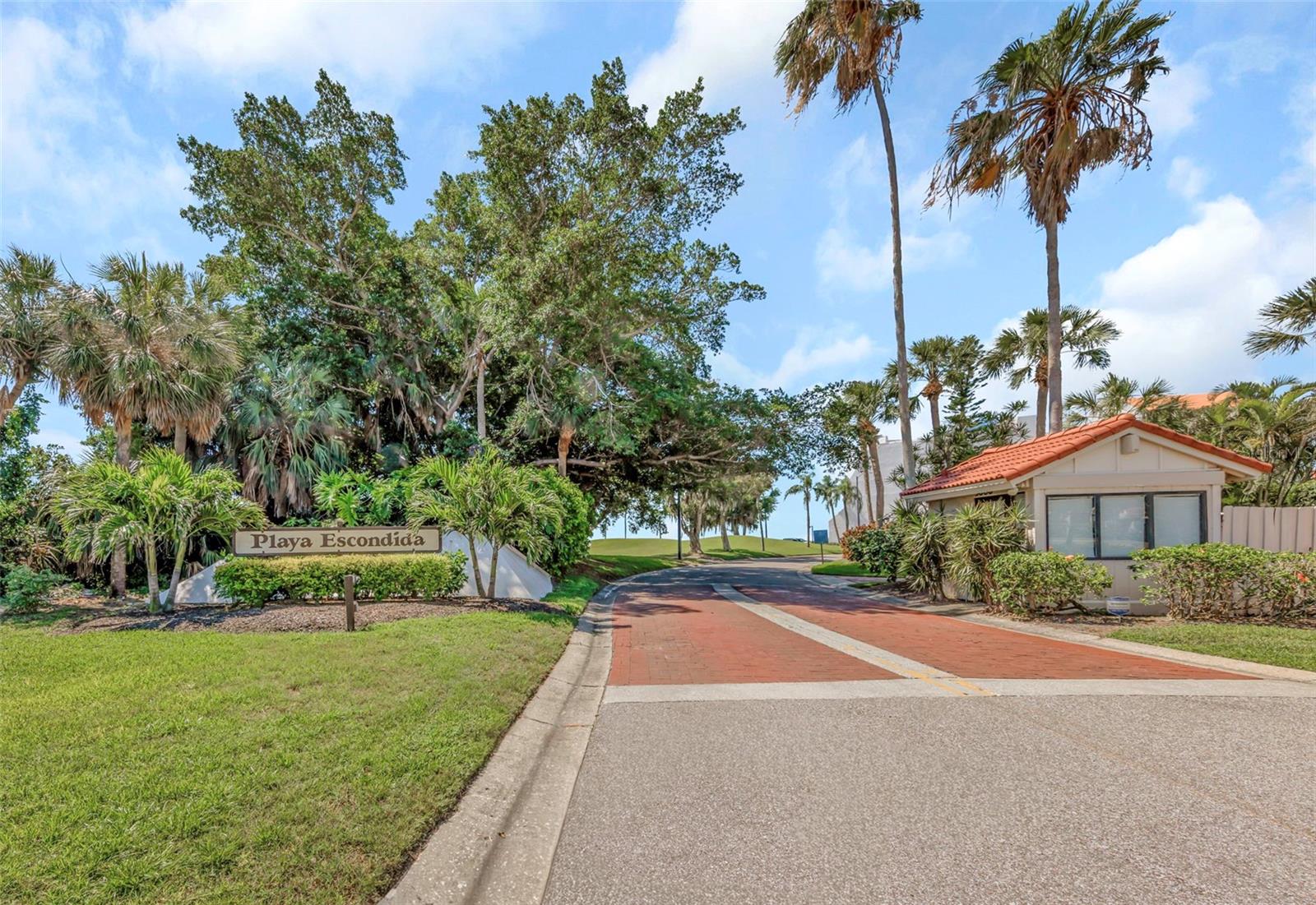 5650 ESCONDIDA BLVD S, ST PETERSBURG, FL — photo 3
