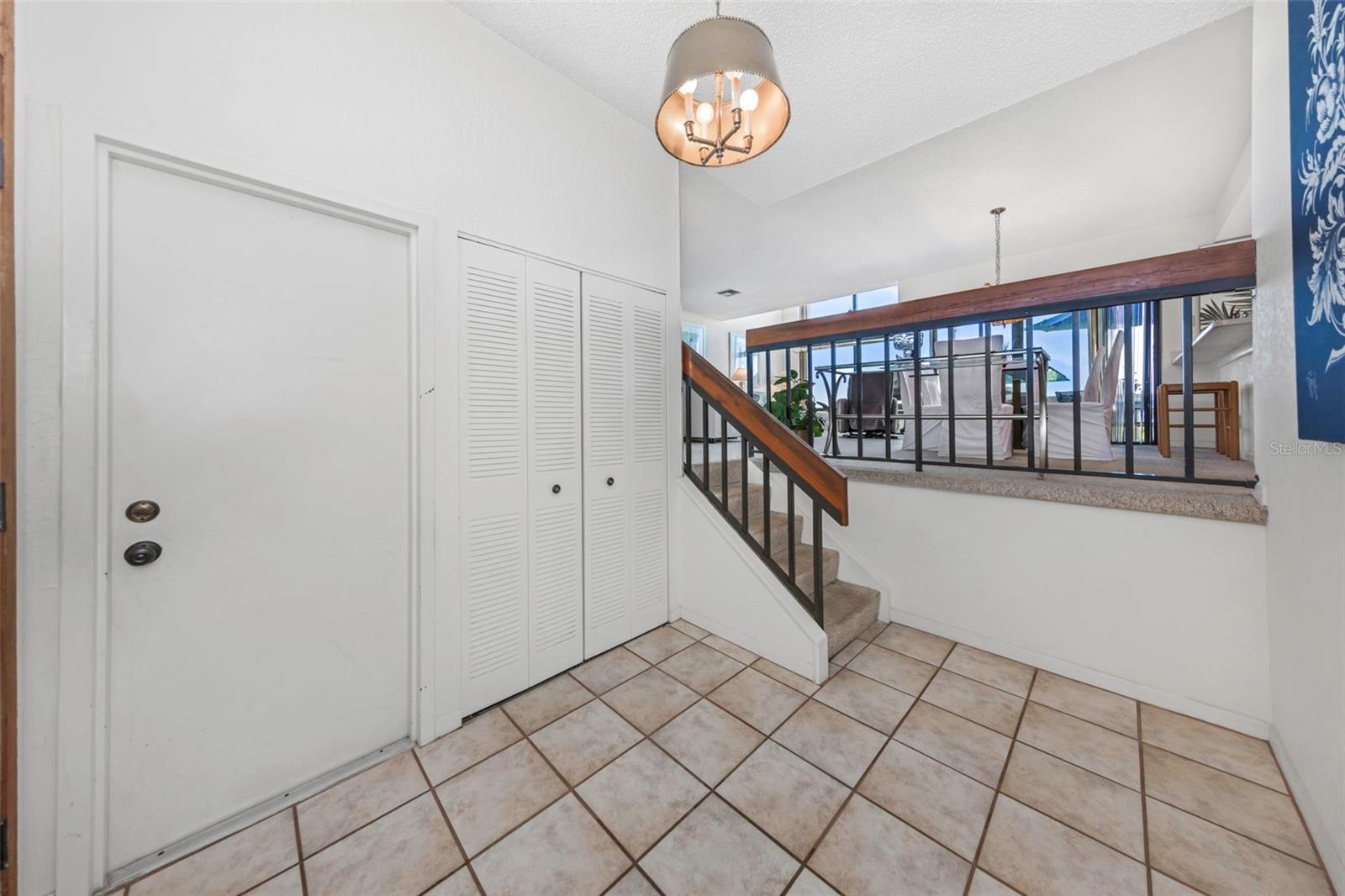 5650 ESCONDIDA BLVD S, ST PETERSBURG, FL — photo 7