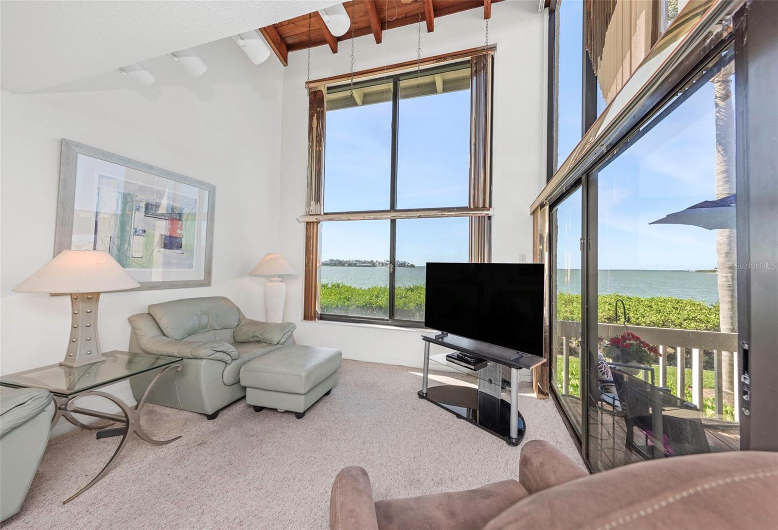 5650 ESCONDIDA BLVD S, ST PETERSBURG, FL — photo 11