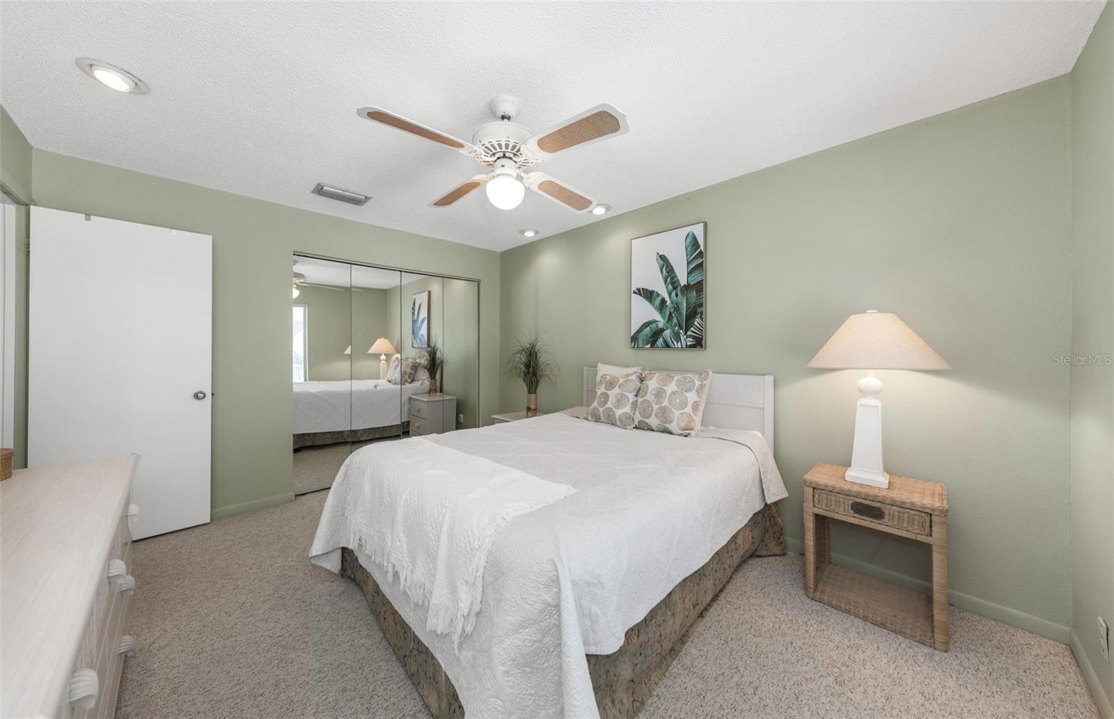 5650 ESCONDIDA BLVD S, ST PETERSBURG, FL — photo 30