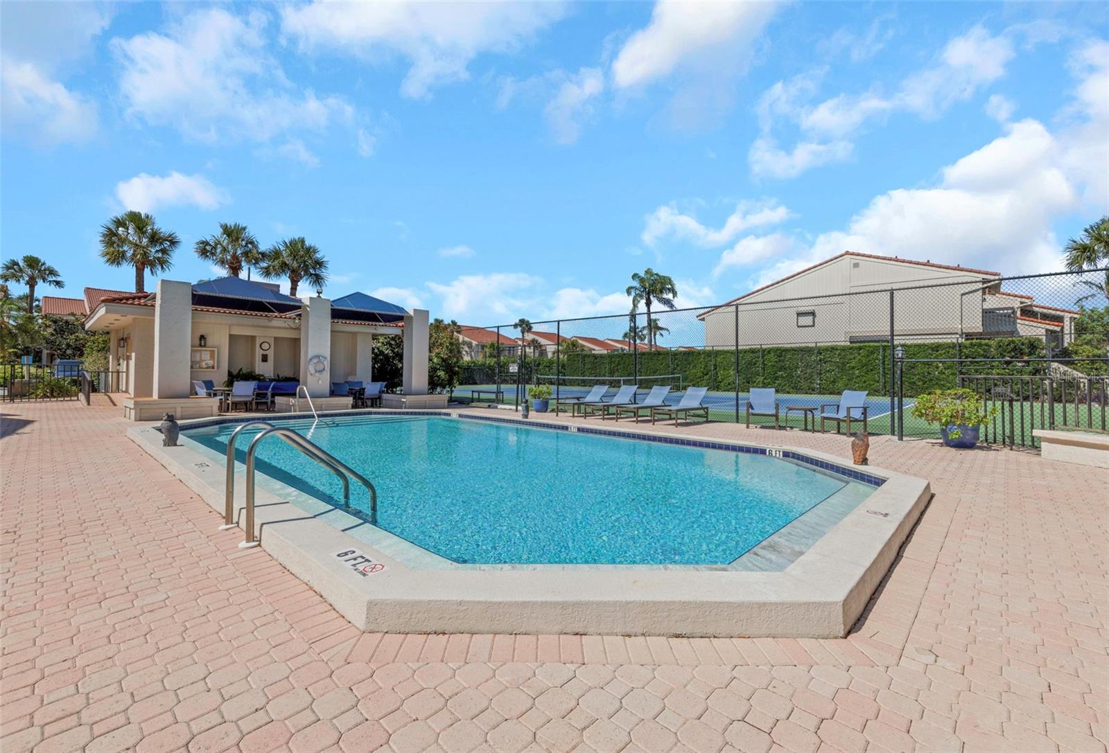 5650 ESCONDIDA BLVD S, ST PETERSBURG, FL — photo 44