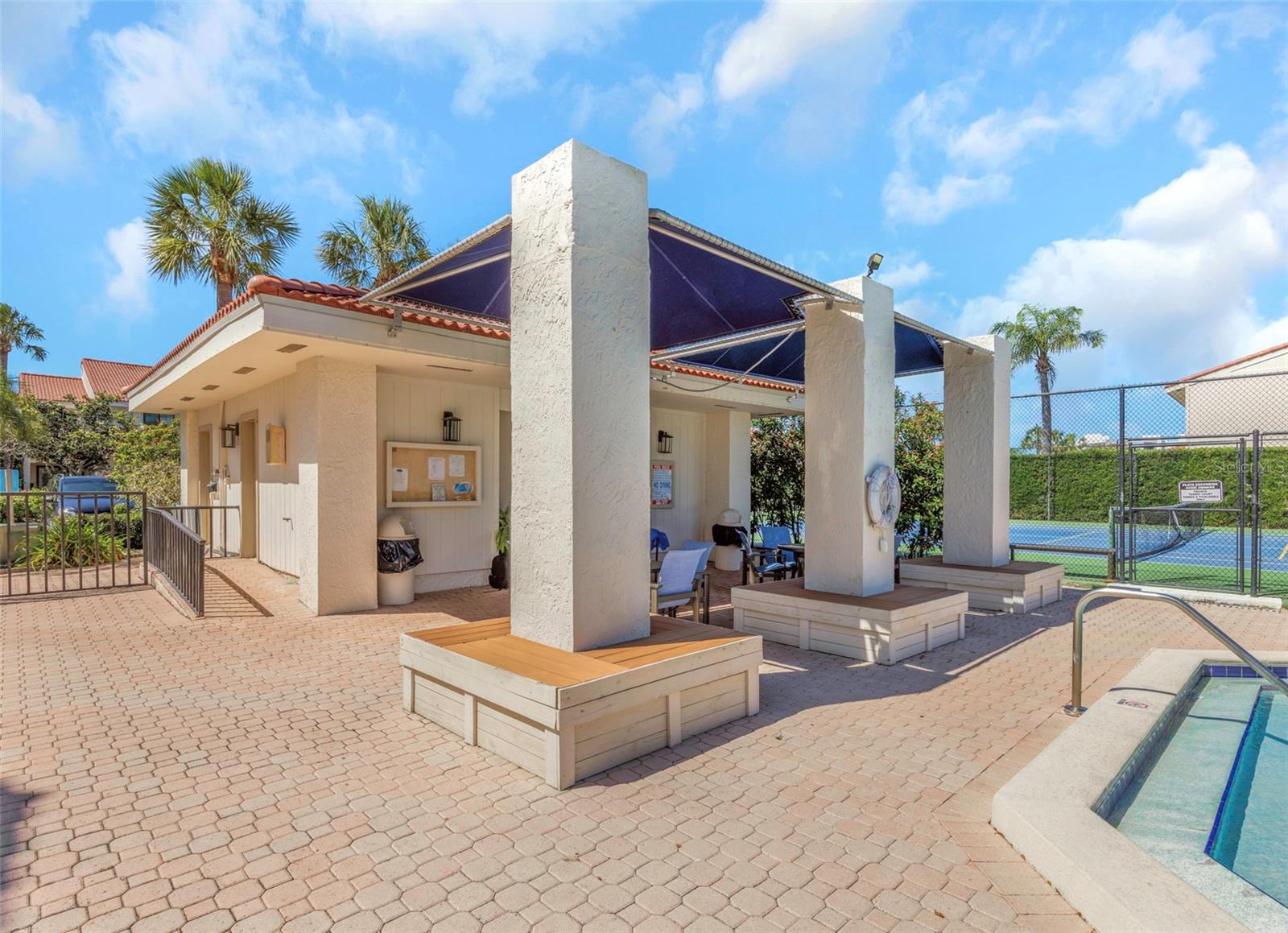5650 ESCONDIDA BLVD S, ST PETERSBURG, FL — photo 47